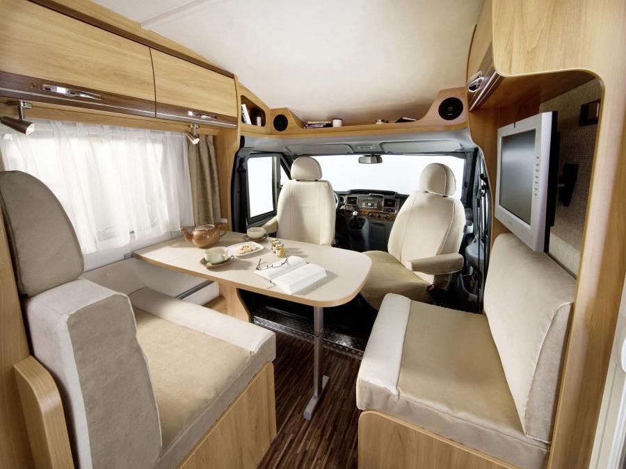 Интерьер Hymer Van 512 SilverLine 2009 года  (фото 7 из 13)